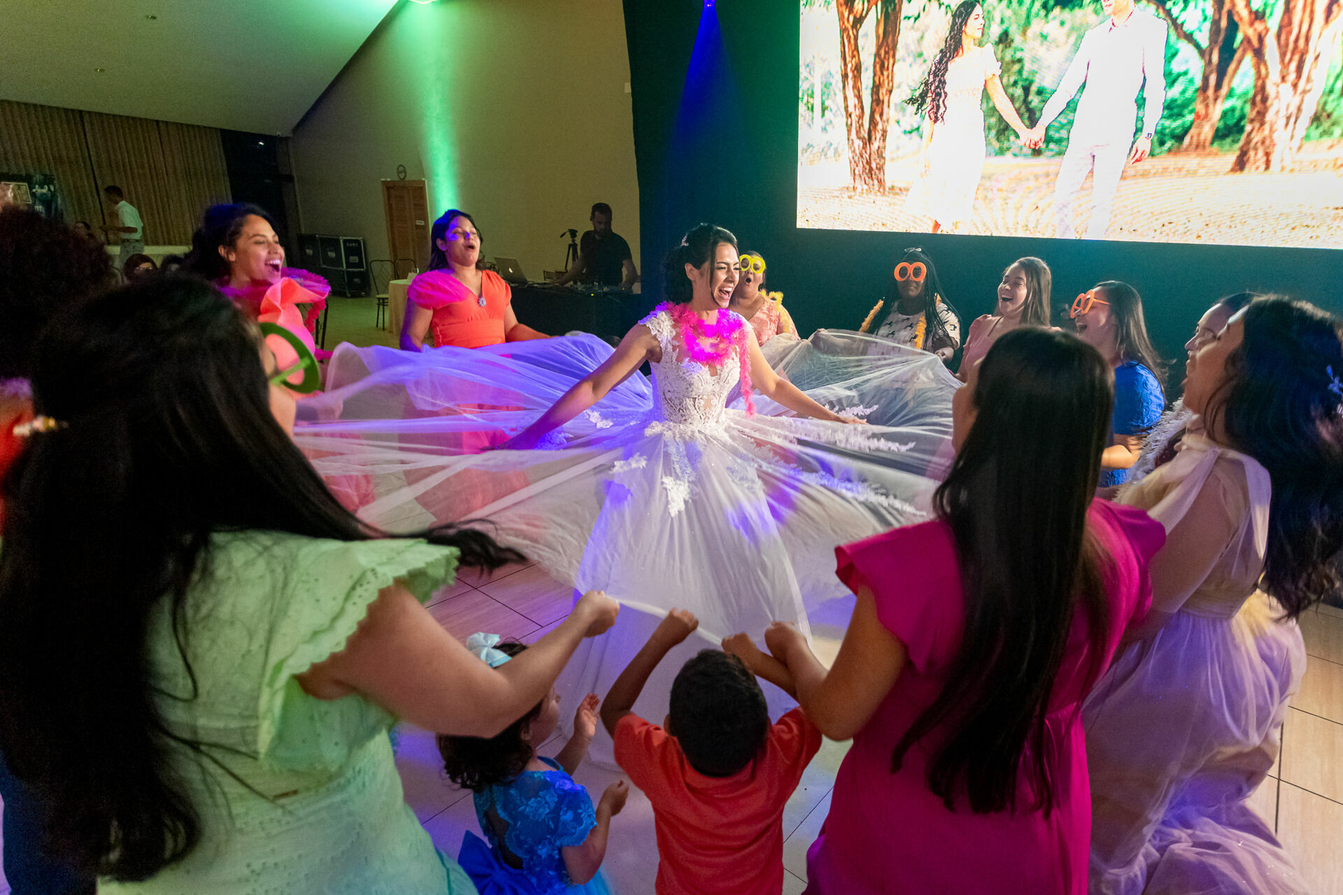 Foto Casamento campestre no Espaço Gabana em São José do Rio Preto - Giovana e Chrystian Foto Casamento campestre no Espaço Gabana em São José do Rio Preto - Giovana e Chrystian - Imagem 60