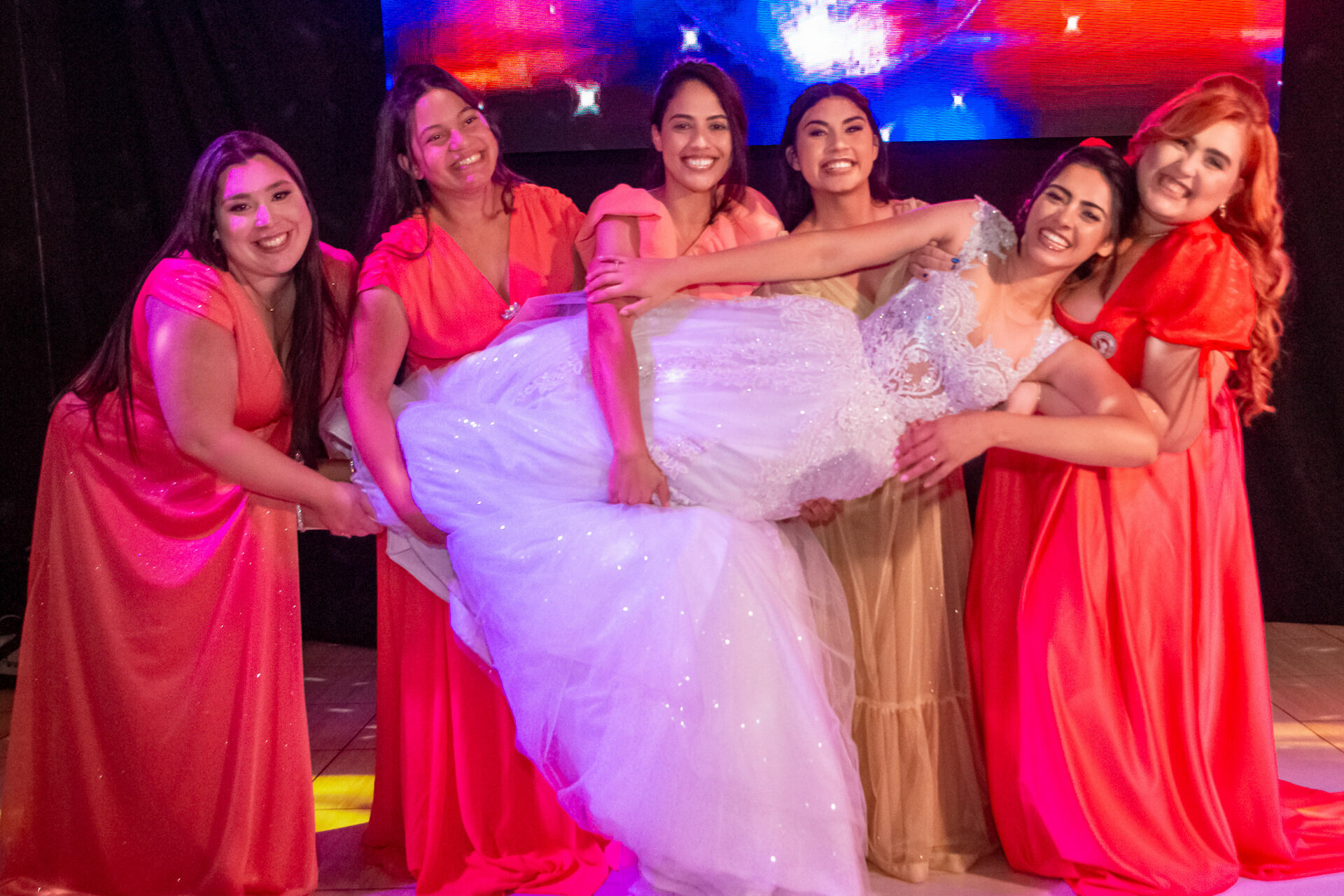 Foto Casamento campestre no Espaço Gabana em São José do Rio Preto - Giovana e Chrystian Foto Casamento campestre no Espaço Gabana em São José do Rio Preto - Giovana e Chrystian - Imagem 52