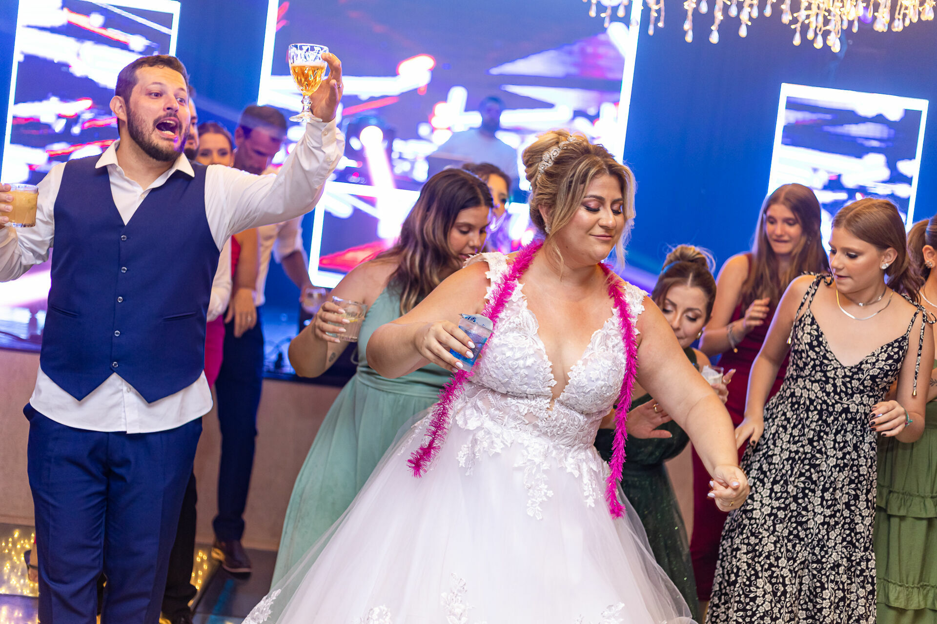 Foto Casamento Religioso Laís e Patrick Igreja Matriz de São João Batista e Spazio Bianchi em José Bonifácio Foto Casamento Religioso Laís e Patrick Igreja Matriz de São João Batista e Spazio Bianchi em José Bonifácio - Imagem 81