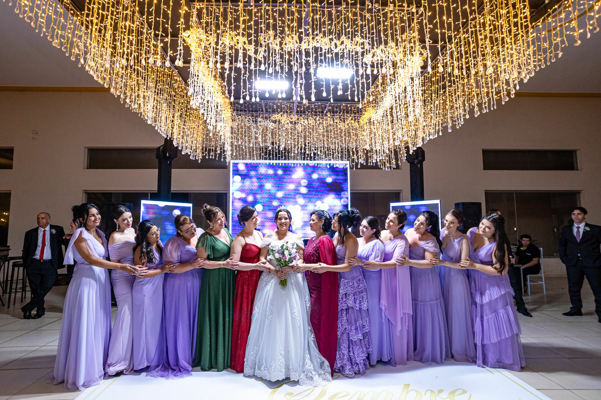 Foto Casamento Religioso Esmeralda e Leonardo Igreja Matriz de Bady Bassity e W4 Eventos Foto Casamento Religioso Esmeralda e Leonardo Igreja Matriz de Bady Bassity e W4 Eventos - Imagem 41