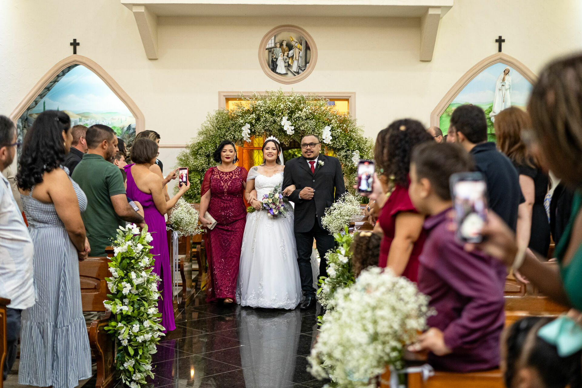 Foto Casamento Religioso Esmeralda e Leonardo Igreja Matriz de Bady Bassity e W4 Eventos Foto Casamento Religioso Esmeralda e Leonardo Igreja Matriz de Bady Bassity e W4 Eventos - Imagem 14