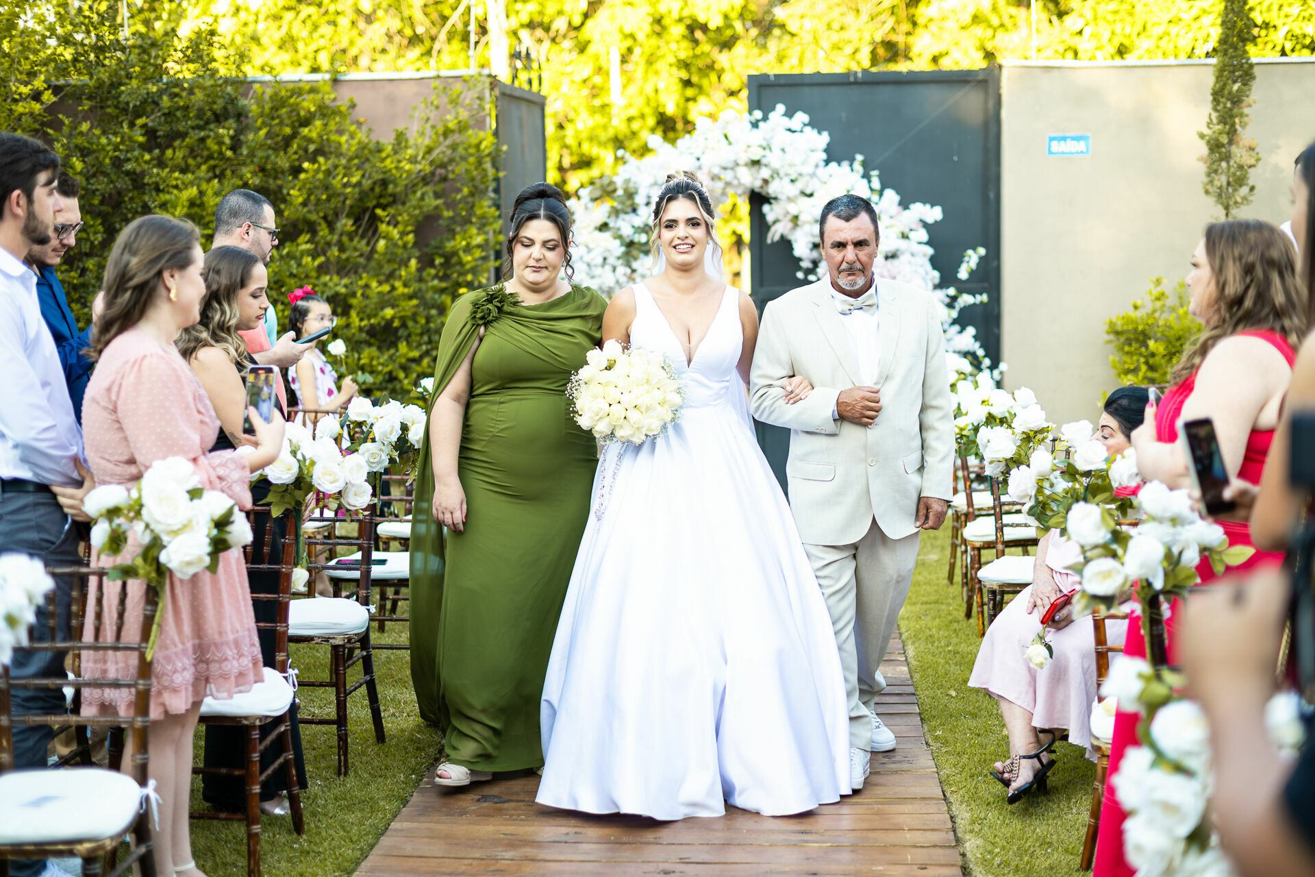 Foto Casamento campestre Beatriz e Rafael no Villa Romeu em José Bonifácio Foto Casamento campestre Beatriz e Rafael no Villa Romeu em José Bonifácio - Imagem 35