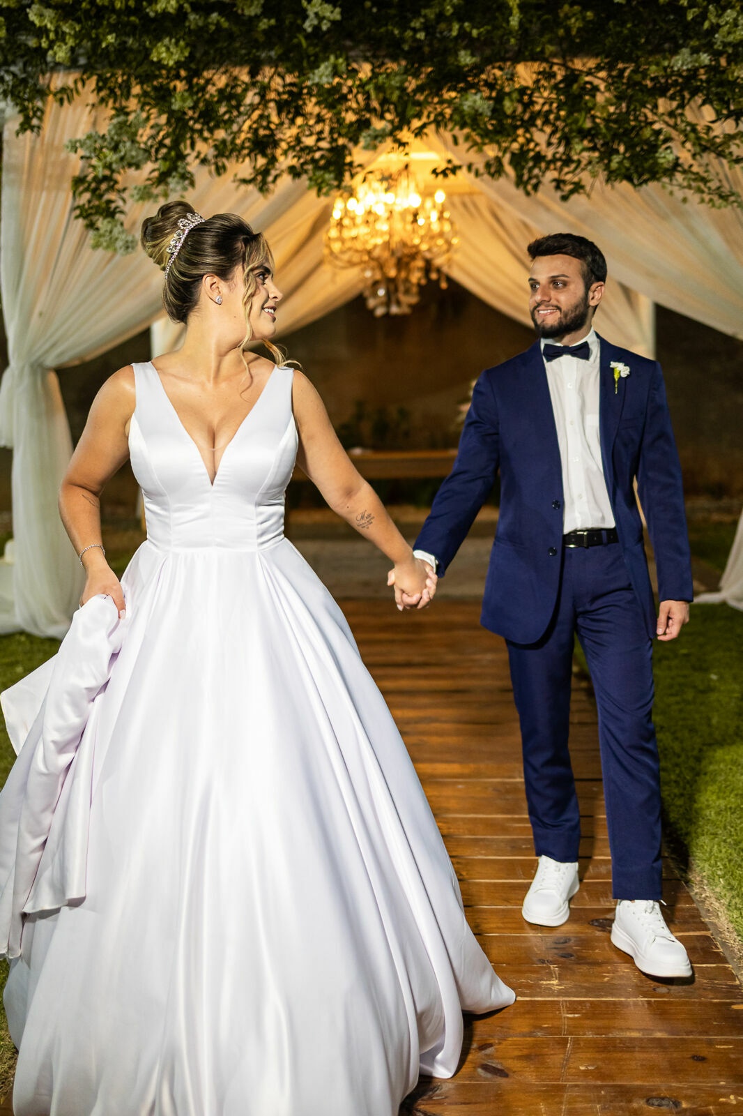 Foto Casamento campestre Beatriz e Rafael no Villa Romeu em José Bonifácio Foto Casamento campestre Beatriz e Rafael no Villa Romeu em José Bonifácio - Imagem 127